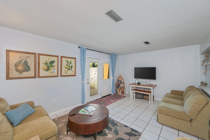 Property Photo: 208 3rd Street J FL 32548