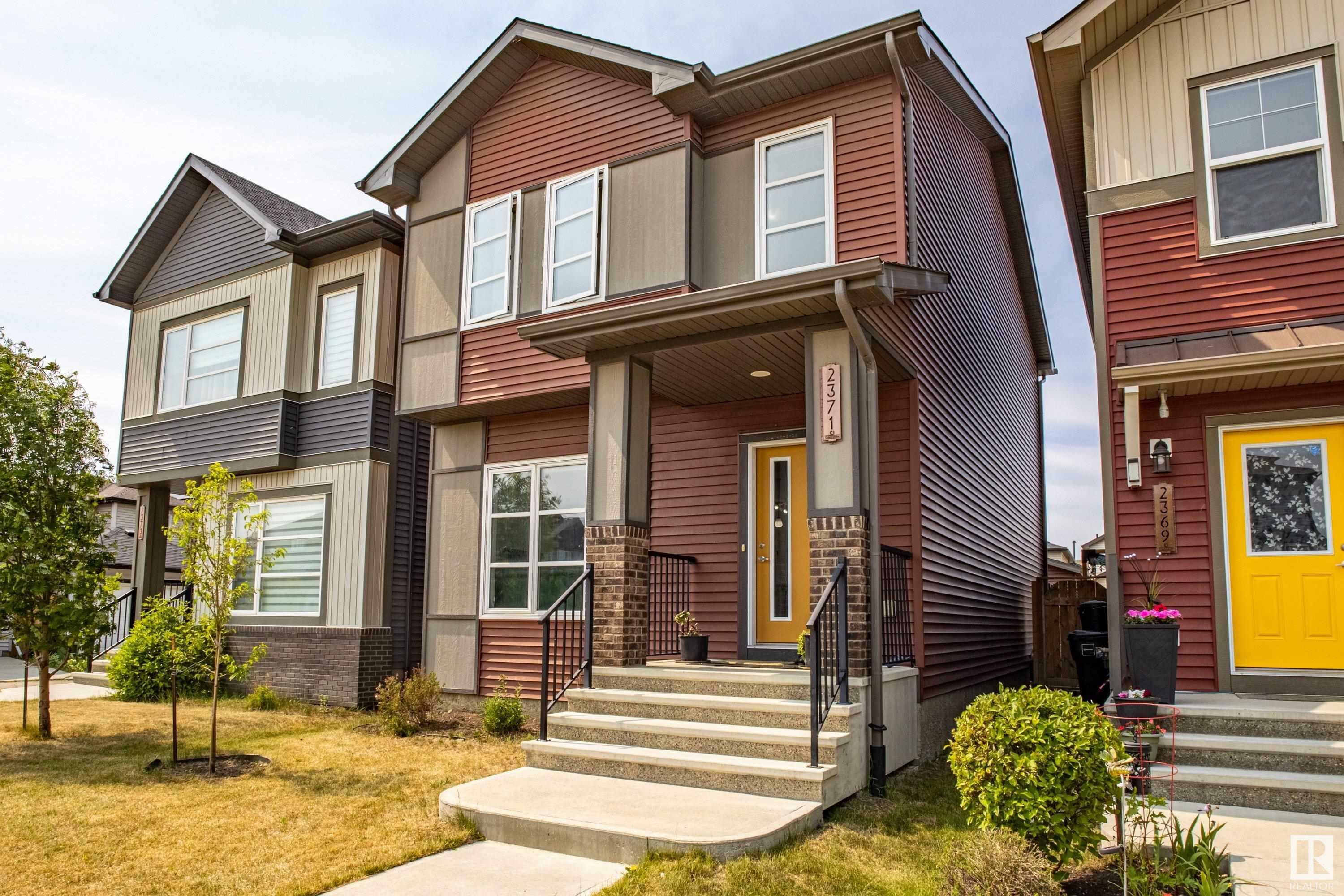 Photo de la propriété: 2371 Casey Crescent SW AB T6W 3M7