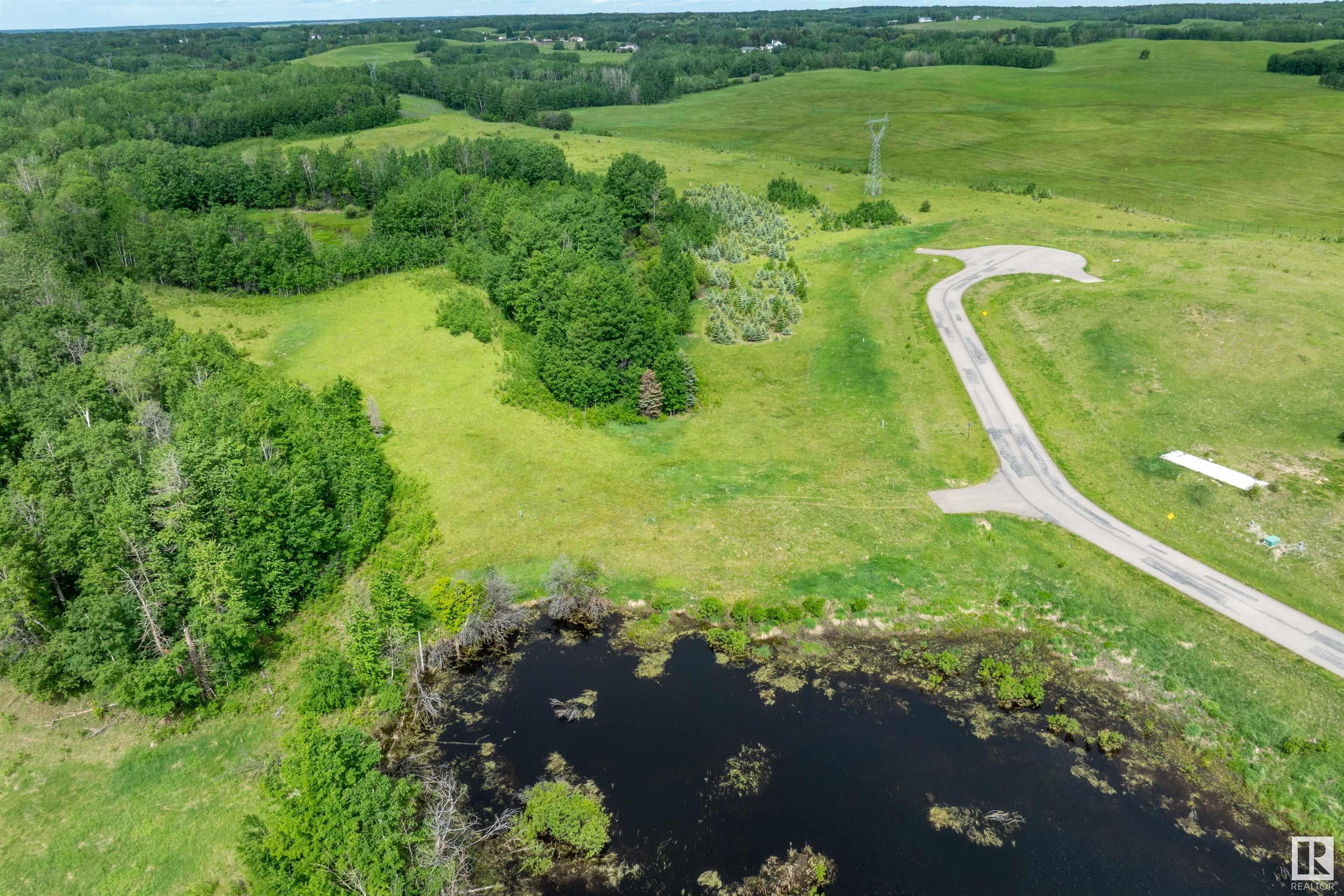 Property Photo:  53214 Rge Road 13 15  AB T7Y 0C1 