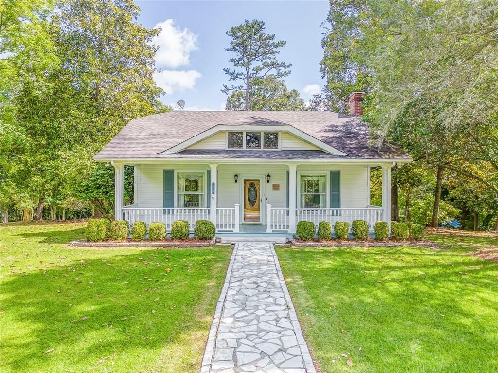 Property Photo: 612 New Town Street GA 30177