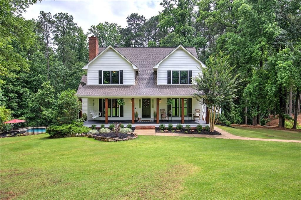Property Photo:  6095 Fords Road NW  GA 30101 