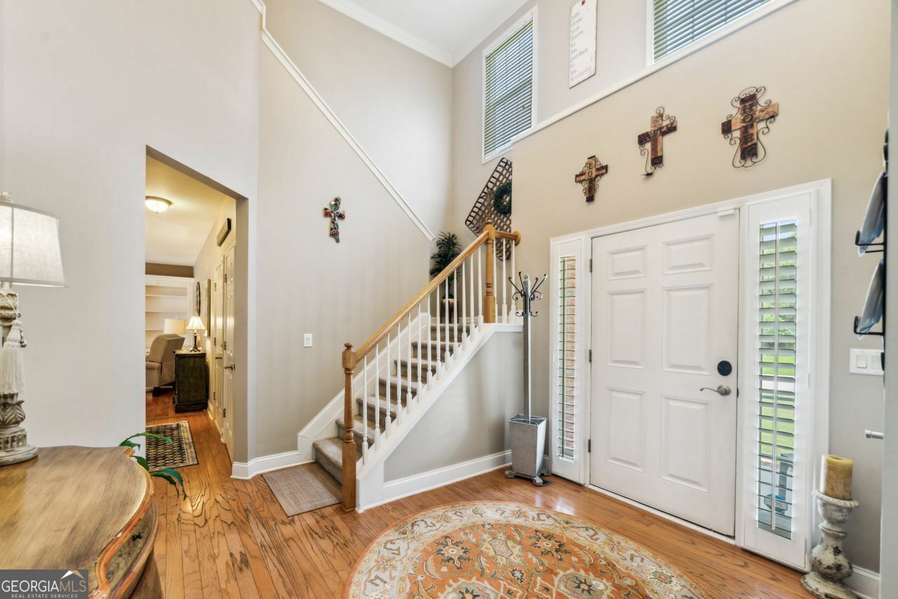 Property Photo: 1975 Fairway Close Terrace GA 30043