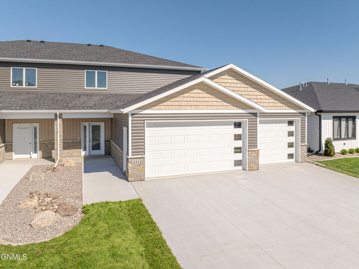 Property Photo:  4312 Downing Street  ND 58504 