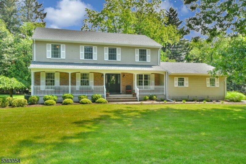 Property Photo: 50 Van Schaik Ln NJ 07481
