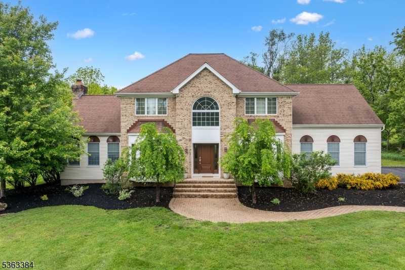 103 Omni Ct  Branchburg Twp. NJ 08853 photo