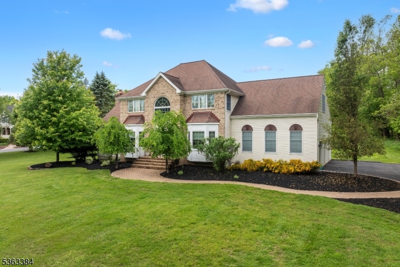 103 Omni Ct  Branchburg Twp. NJ 08853 photo