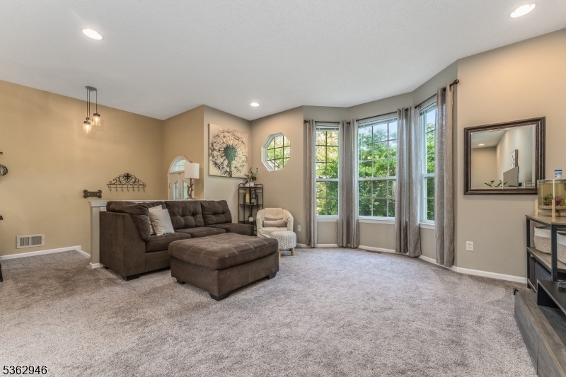 Property Photo: 25 Clearbrook Ln NJ 08822