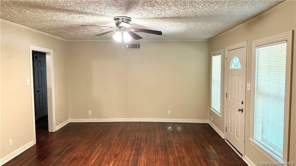 Property Photo:  2000 Rose Street  LA 70601 