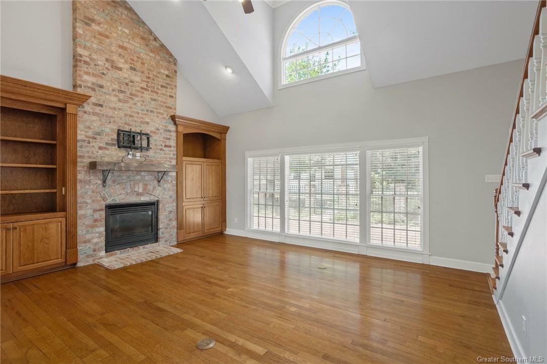 Property Photo: 4887 Riverview Lane LA 70605