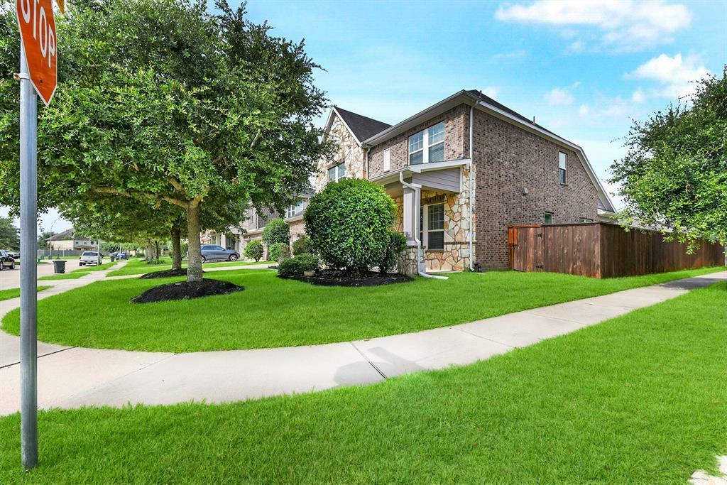 Property Photo: 3302 Belmont River Lane TX 77494