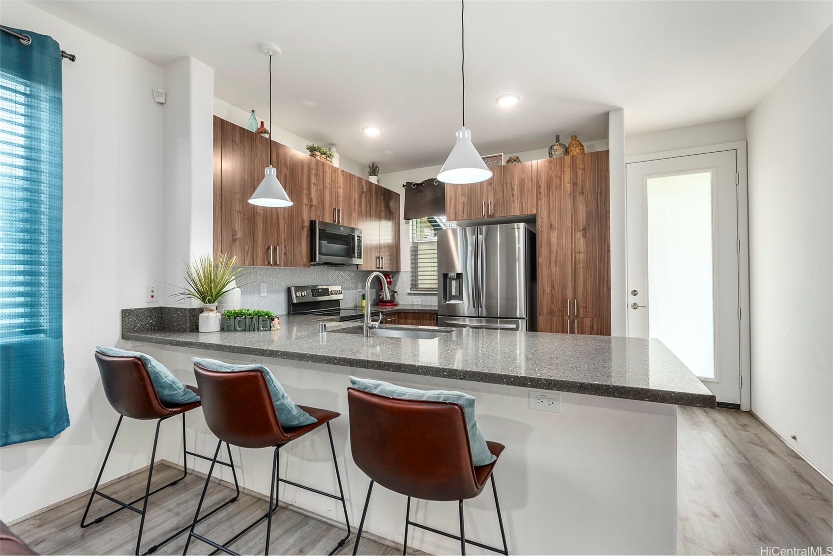 Property Photo:  94-1251 Hale Halawai Drive 6  HI 96797 