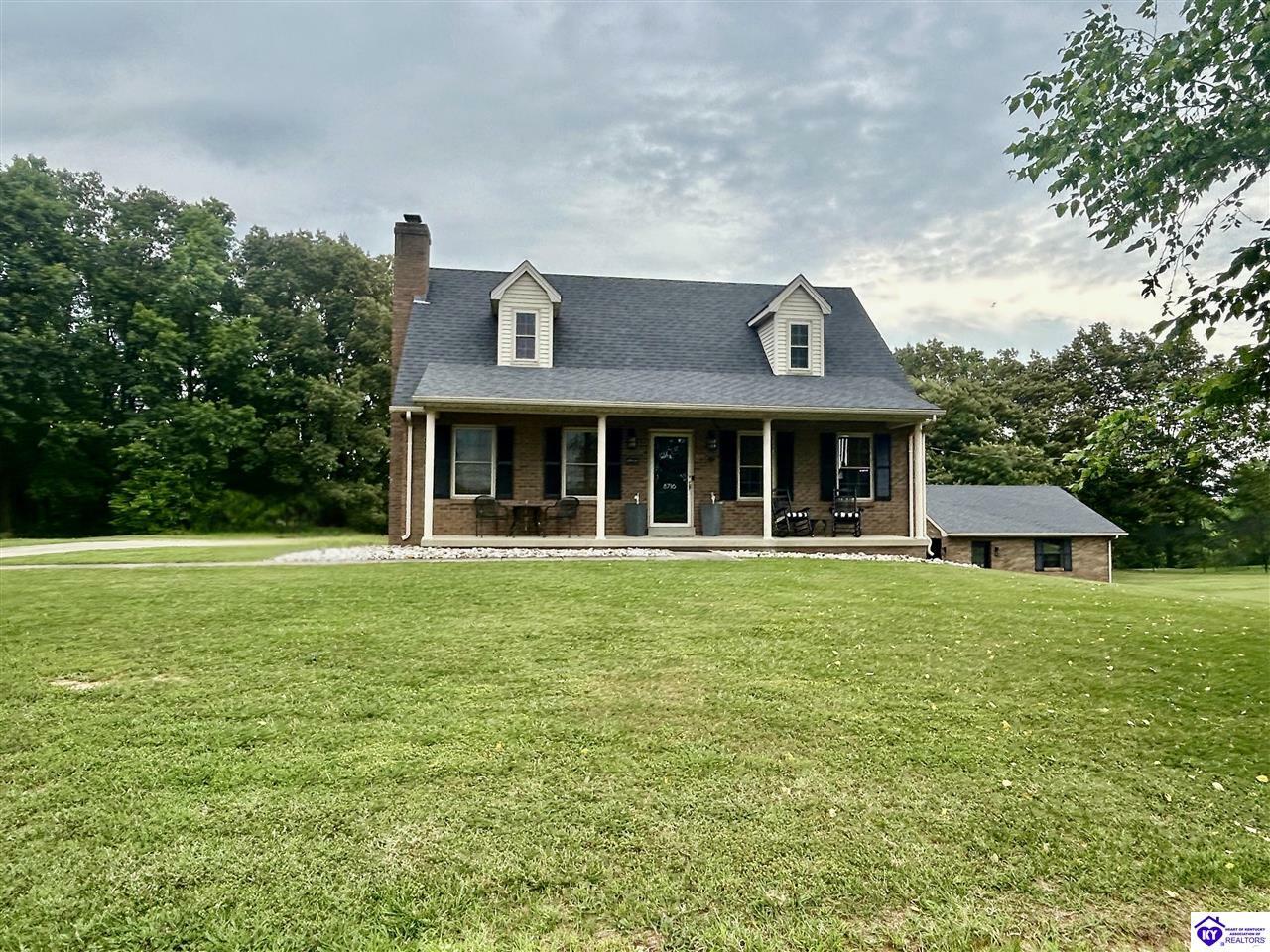 Property Photo: 8716 Rineyville Road KY 40162