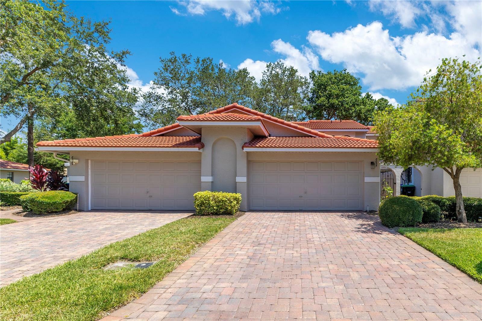 Property Photo: 8035 Bayside View Drive FL 32819