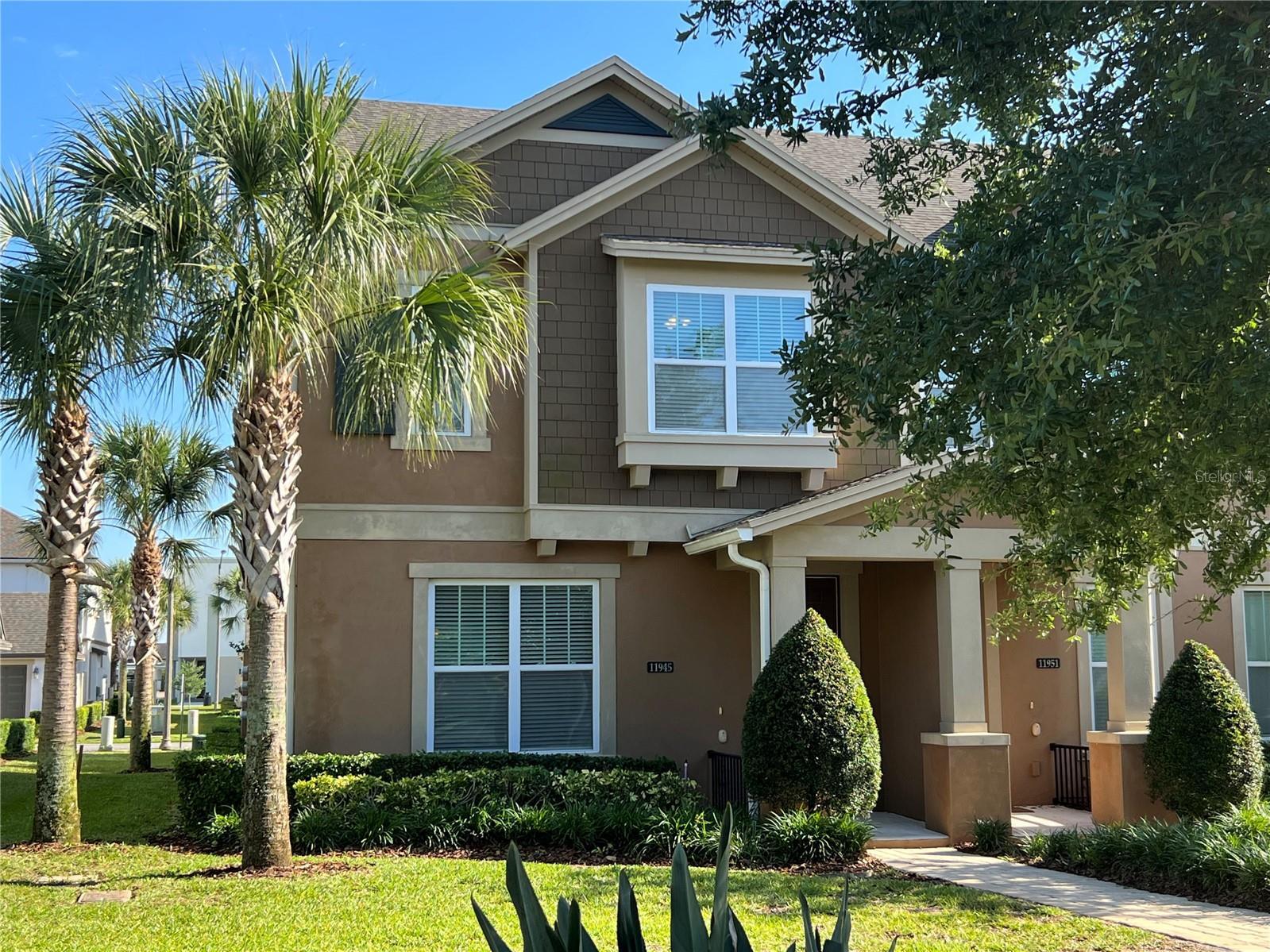 Property Photo: 11945 Water Run Alley FL 34786