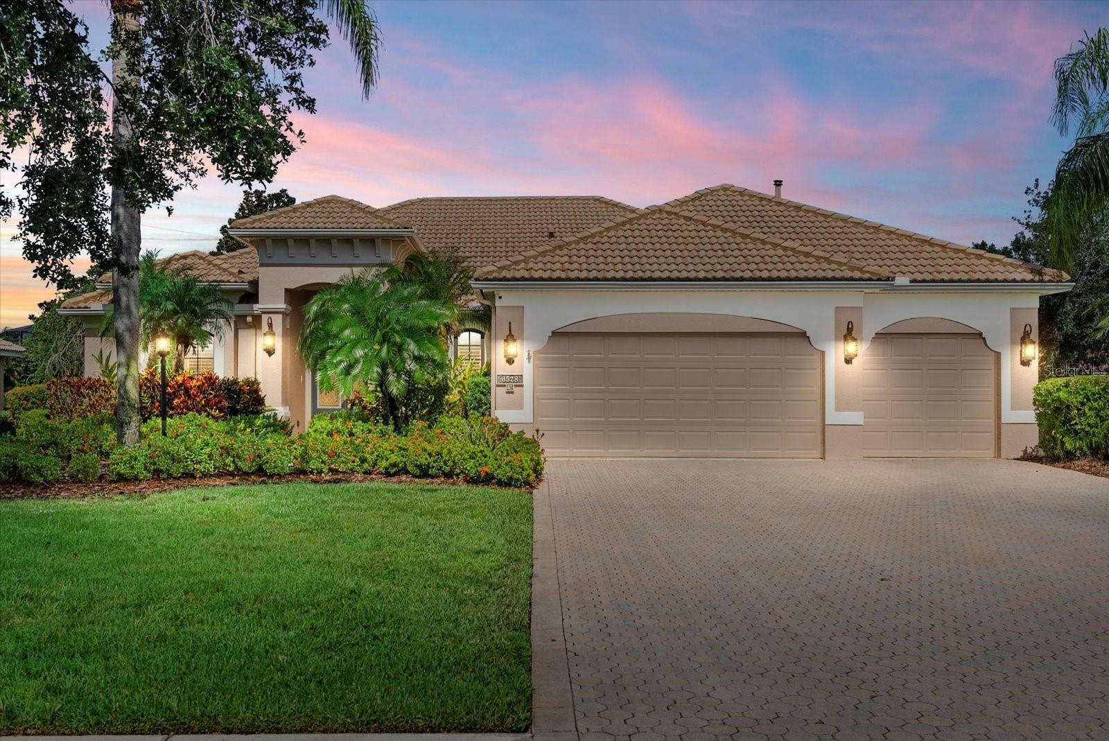 6528 Coopers Hawk Court  Lakewood Ranch FL 34202 photo