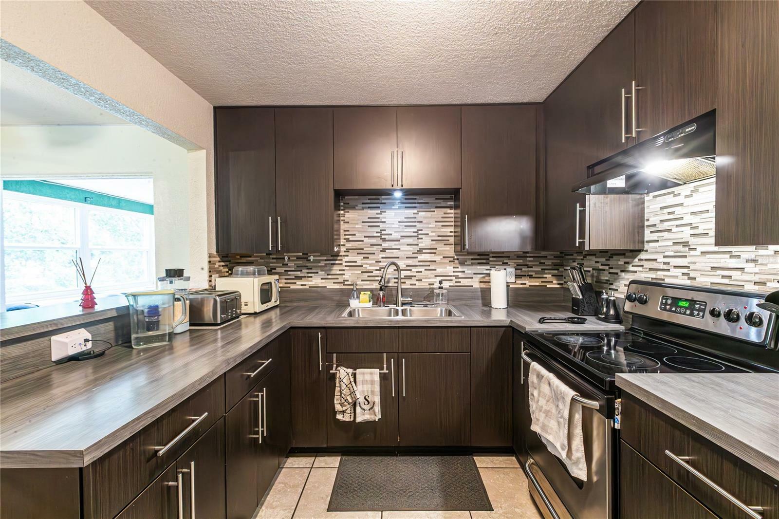 Property Photo: 3410 Calumet Drive FL 32810