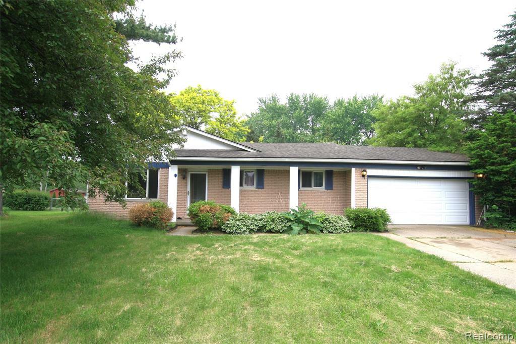 6325 Clarkston Road  Clarkston MI 48346 1609 photo
