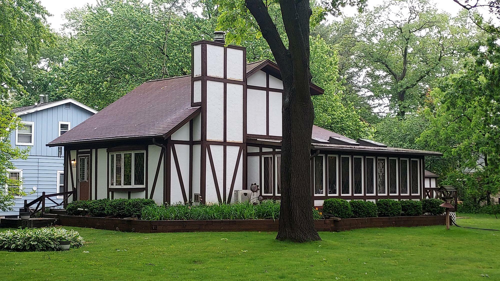 Property Photo: S102w34573 Lower Clarks Park Rd WI 53119