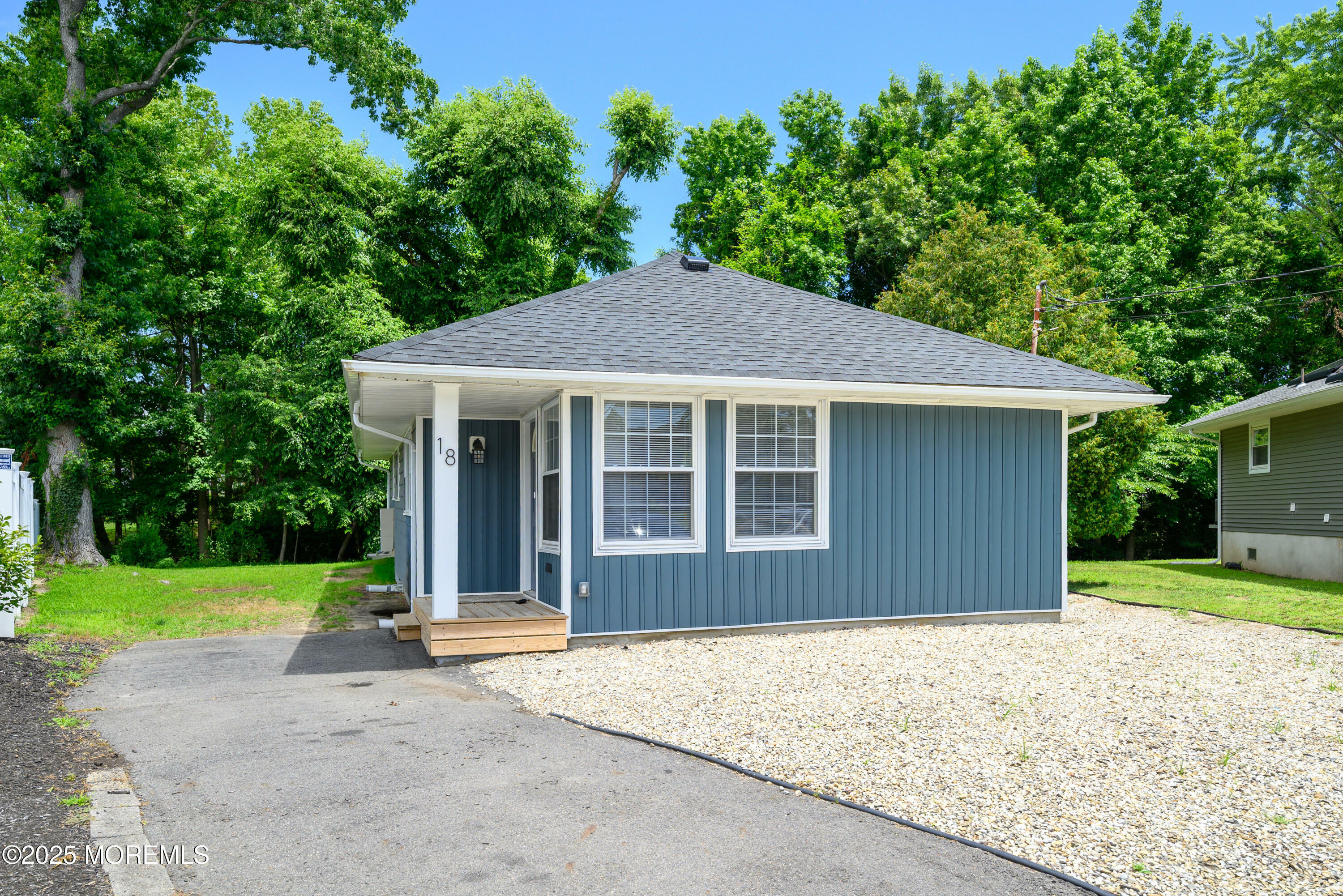 Property Photo: 18 Caribbean Court NJ 08753