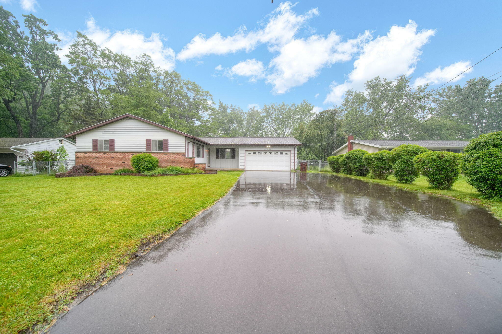 Property Photo: 4109 Spring Arbor Road MI 49201