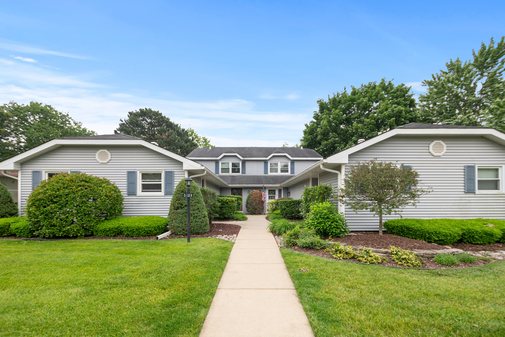 Property Photo:  5329 Woodland Drive 1B  IL 60452 
