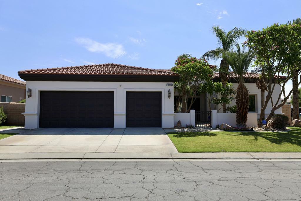 Property Photo: 49590 Loren Court CA 92253