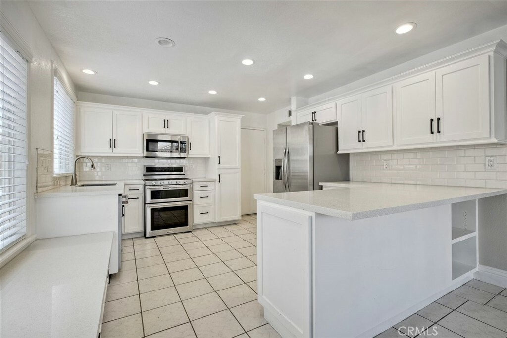 Property Photo: 44607 Johnston Drive CA 92592
