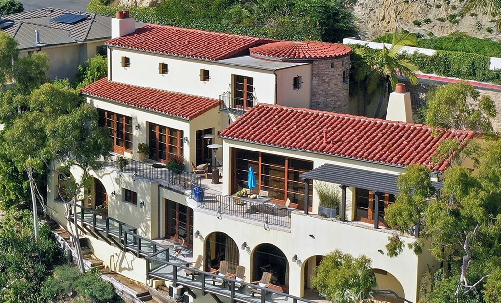 Property Photo: 1131 Emerald Bay CA 92651