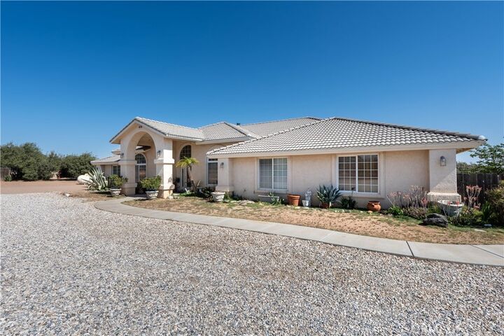 Property Photo: 9098 Rattlesnake Road CA 92371