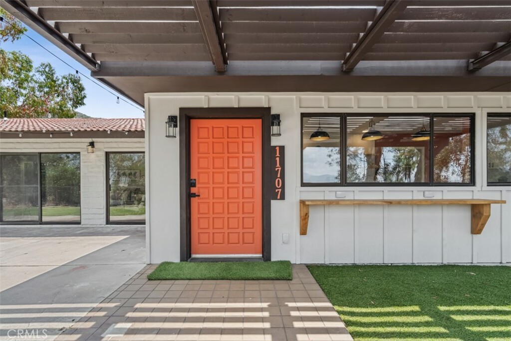 Property Photo: 11707 Pendleton Road CA 92399