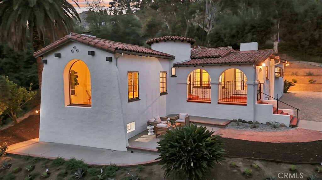 Property Photo: 5337 La Roda Avenue CA 90041