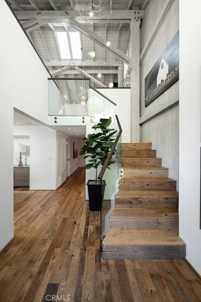 Property Photo:  604 Begonia Avenue  CA 92625 