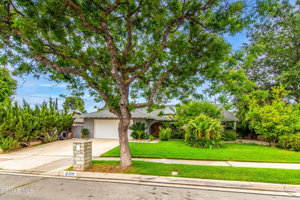 Property Photo: 2719 Licia Place CA 93065