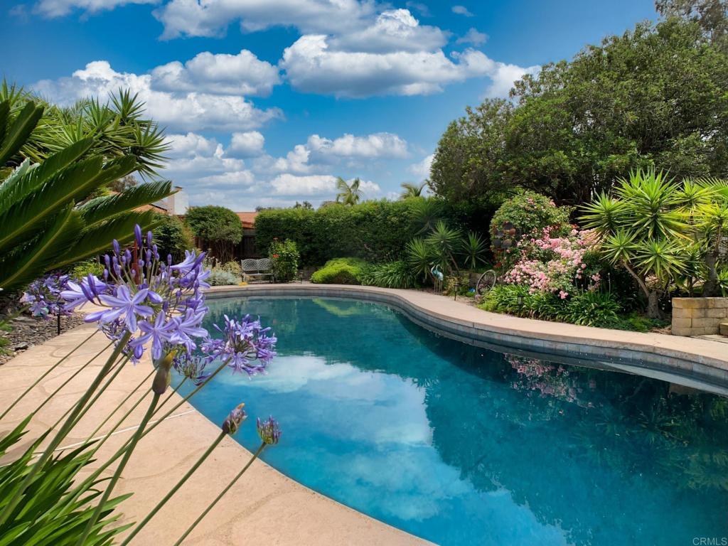 Property Photo: 3812 Wild Oats Ln CA 91902