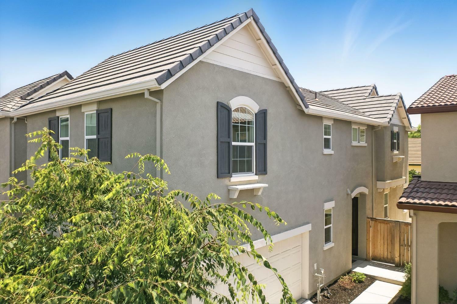 Property Photo:  8158 Kramer Ranch Lane  CA 95758 