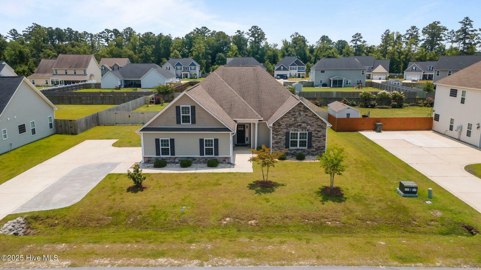 Property Photo: 1006 Kingfish Way NC 28562