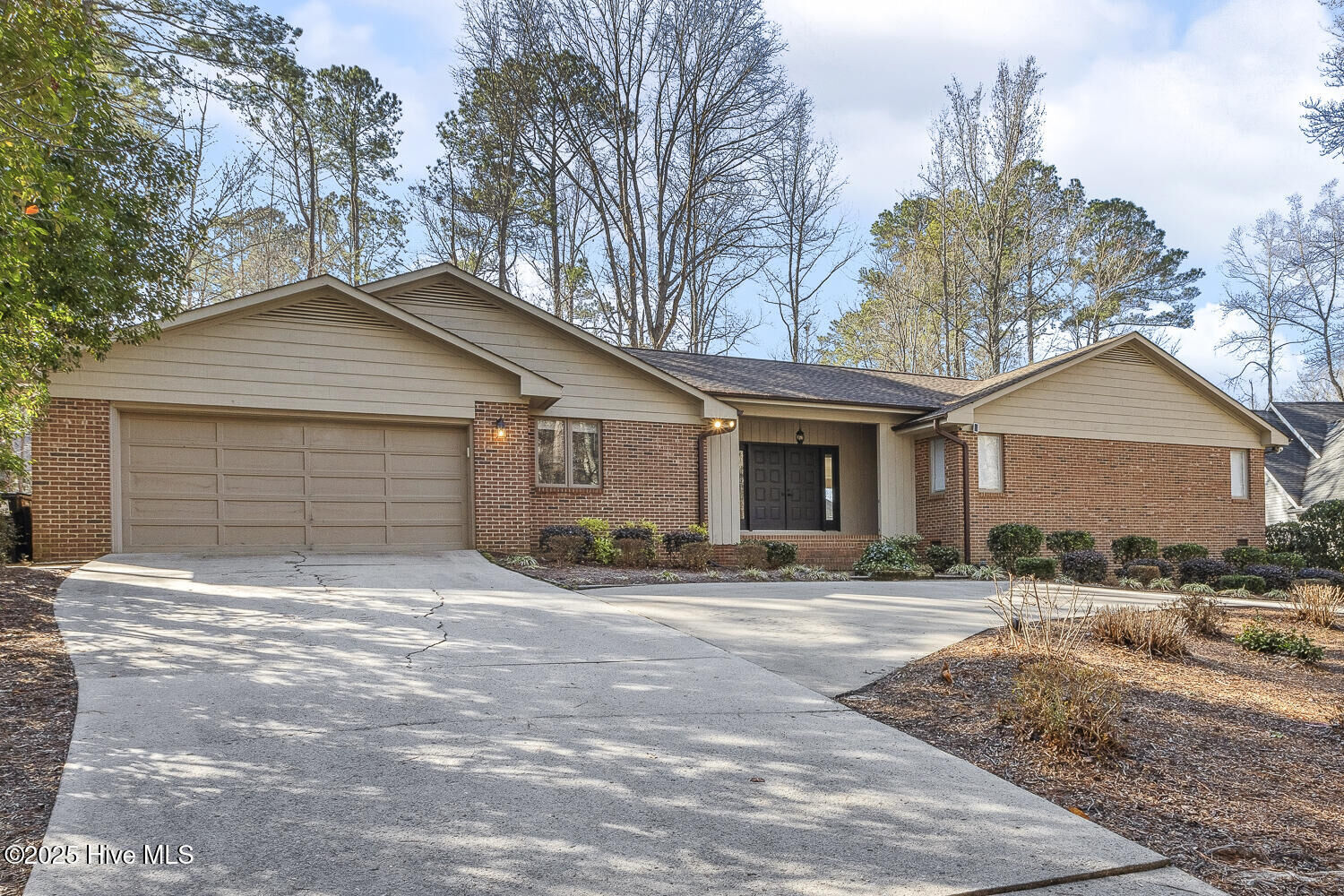 Property Photo:  6065 Merion Circle  NC 27332 