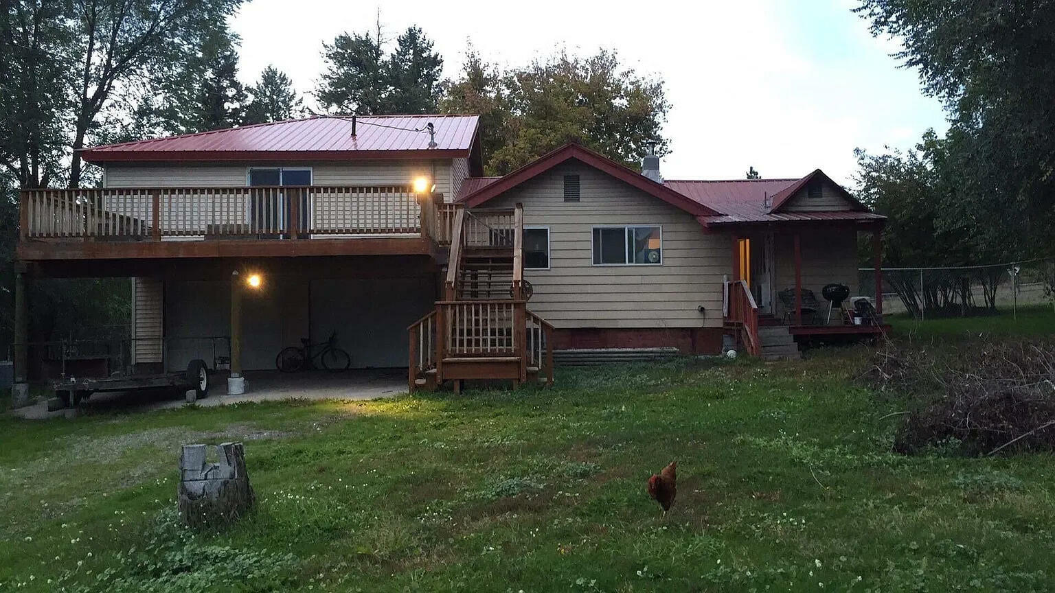 Property Photo: 1016 E 3rd Ave WA 99114