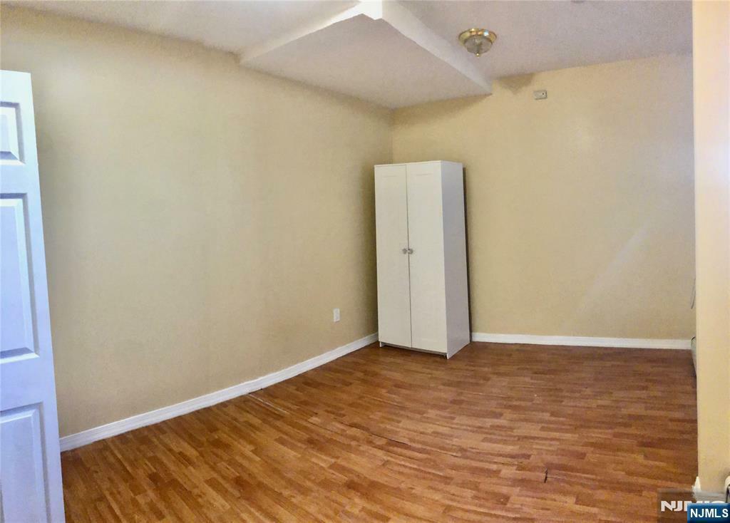 Property Photo:  46 Harrison Avenue 1  NJ 07029 