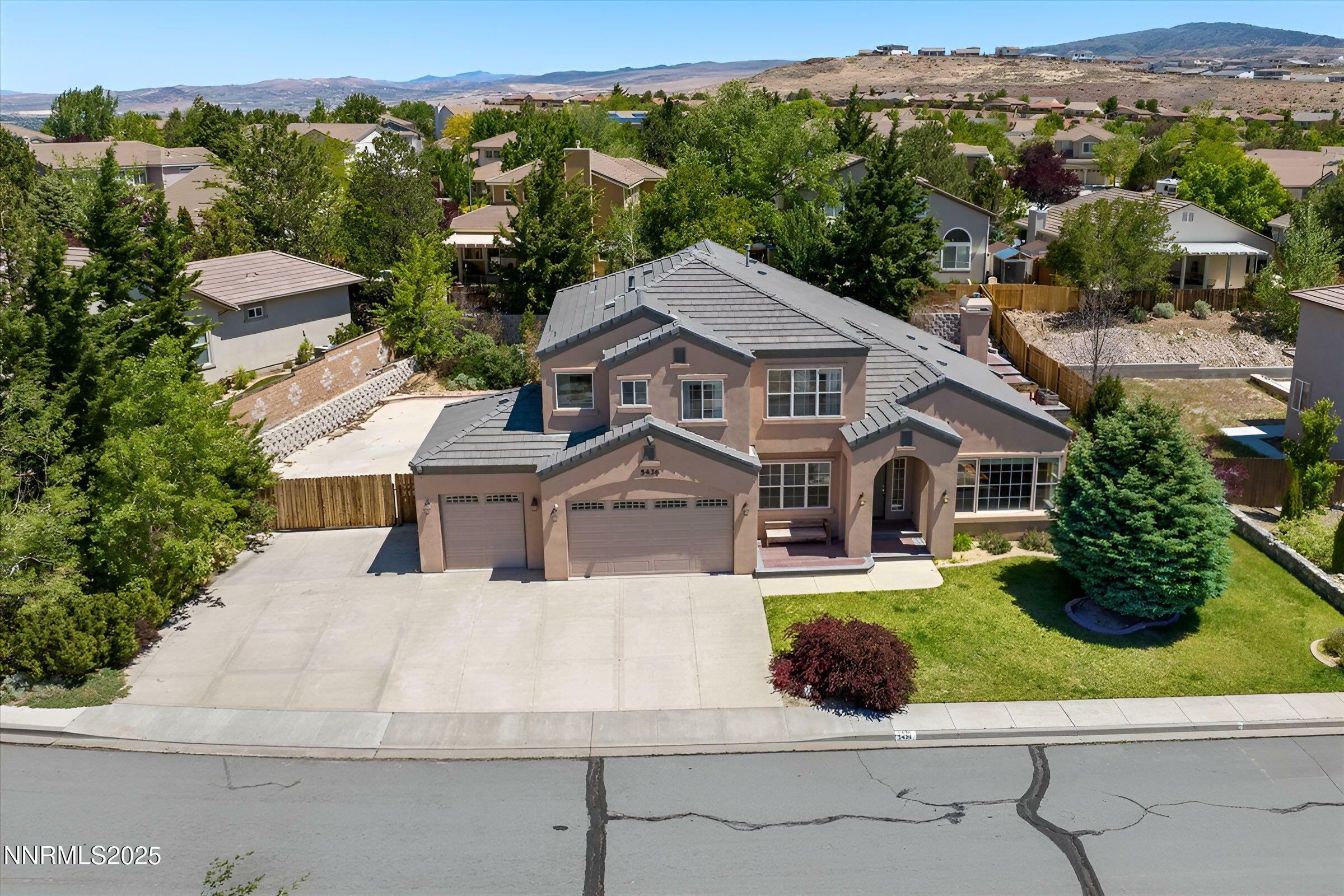 5436 Vista Terrace Lane  Sparks NV 89436 photo