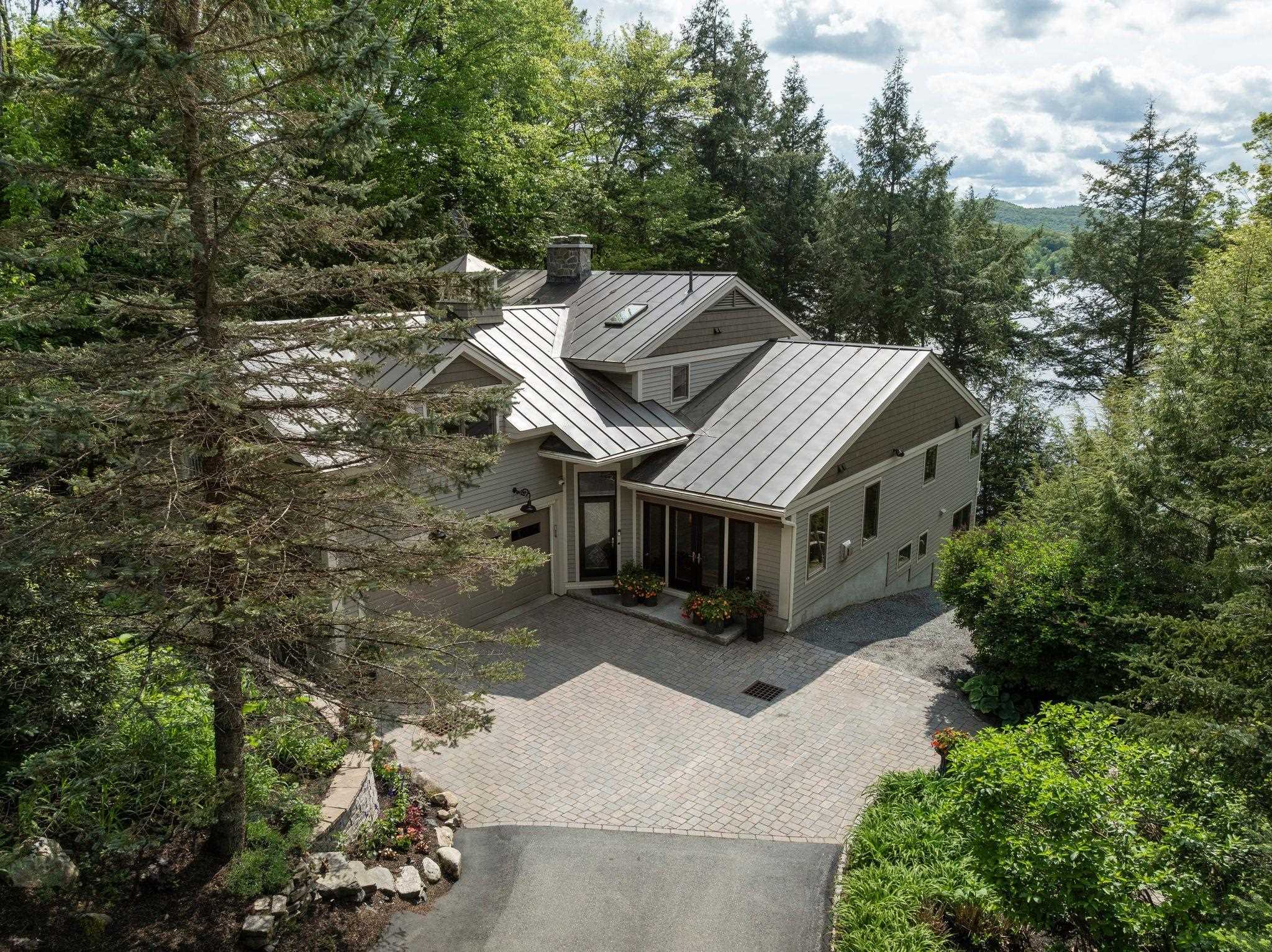 Property Photo:  17 Starr Drive  NH 03748 
