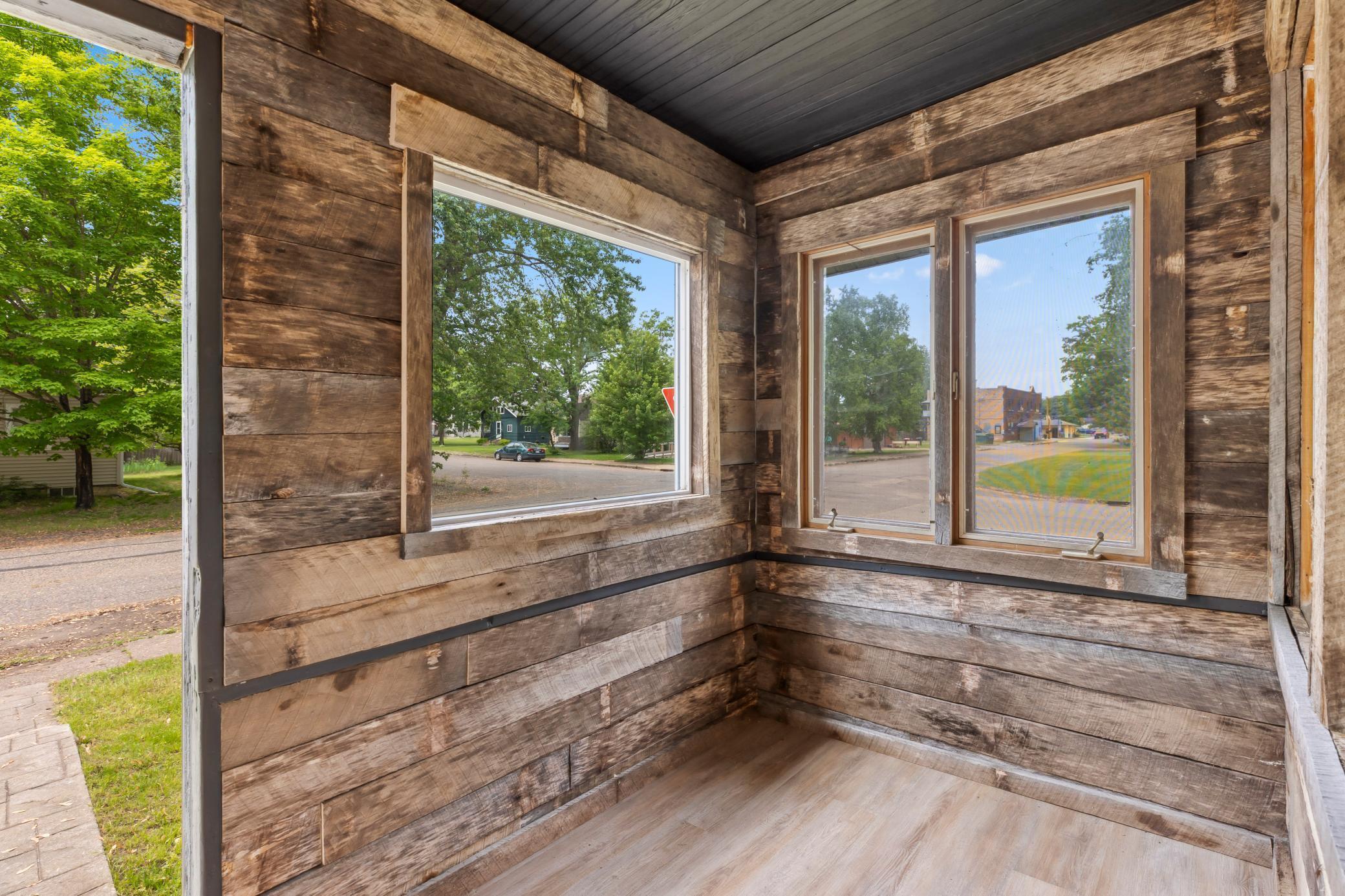 Property Photo:  501 Winona Avenue  MN 56455 