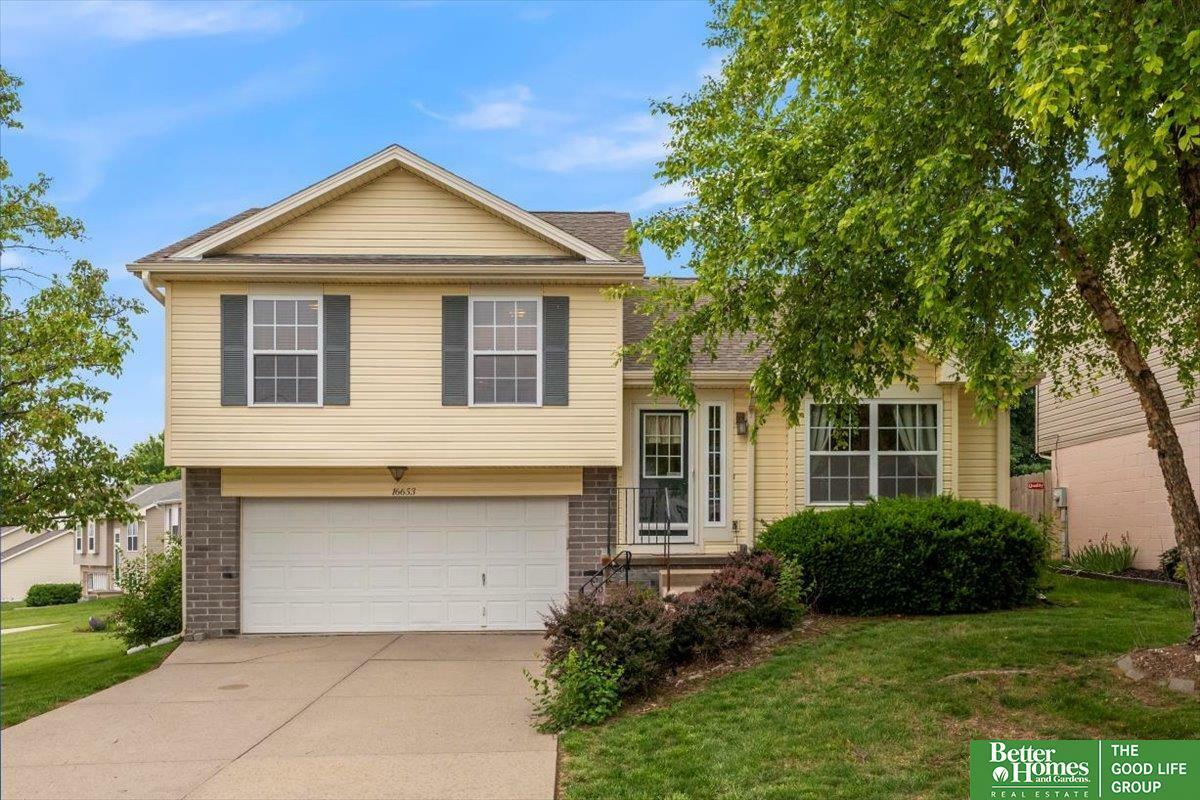 Property Photo:  16653 Grant Street  NE 68116 