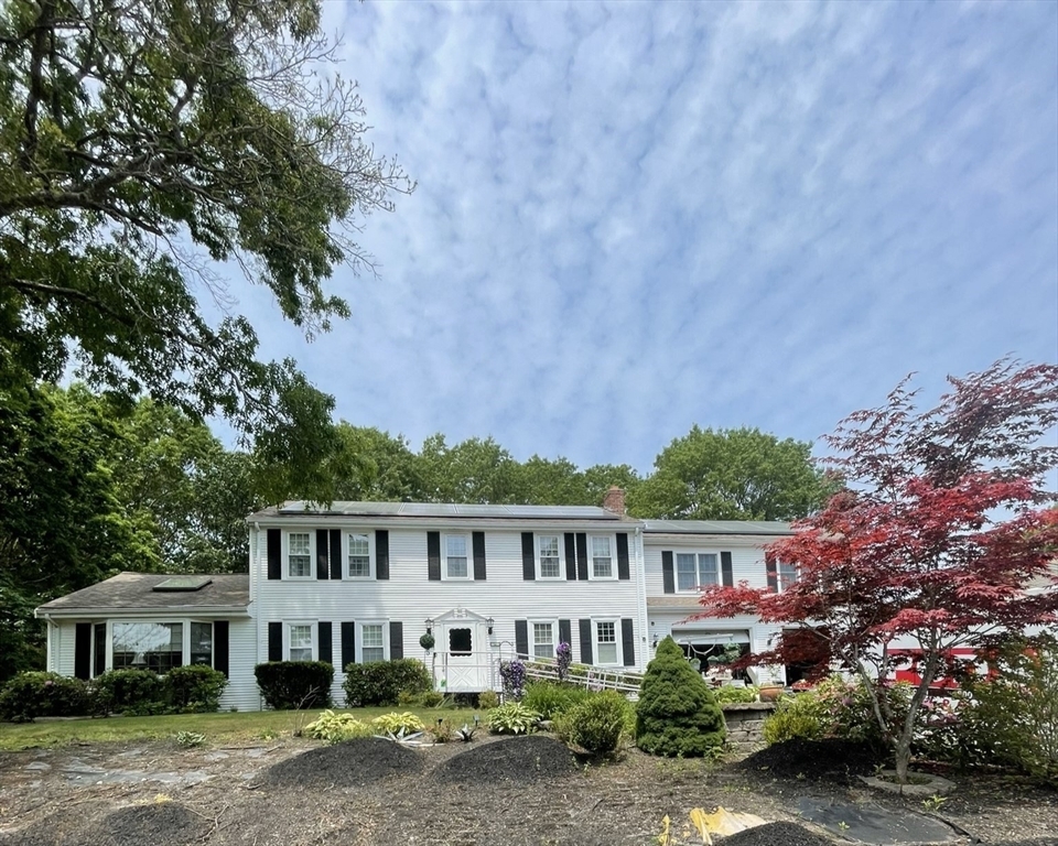 5 Hood Dr  Plymouth MA 02360 photo