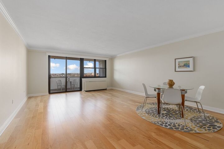 Property Photo: 8 Whittier Pl 15A MA 02114