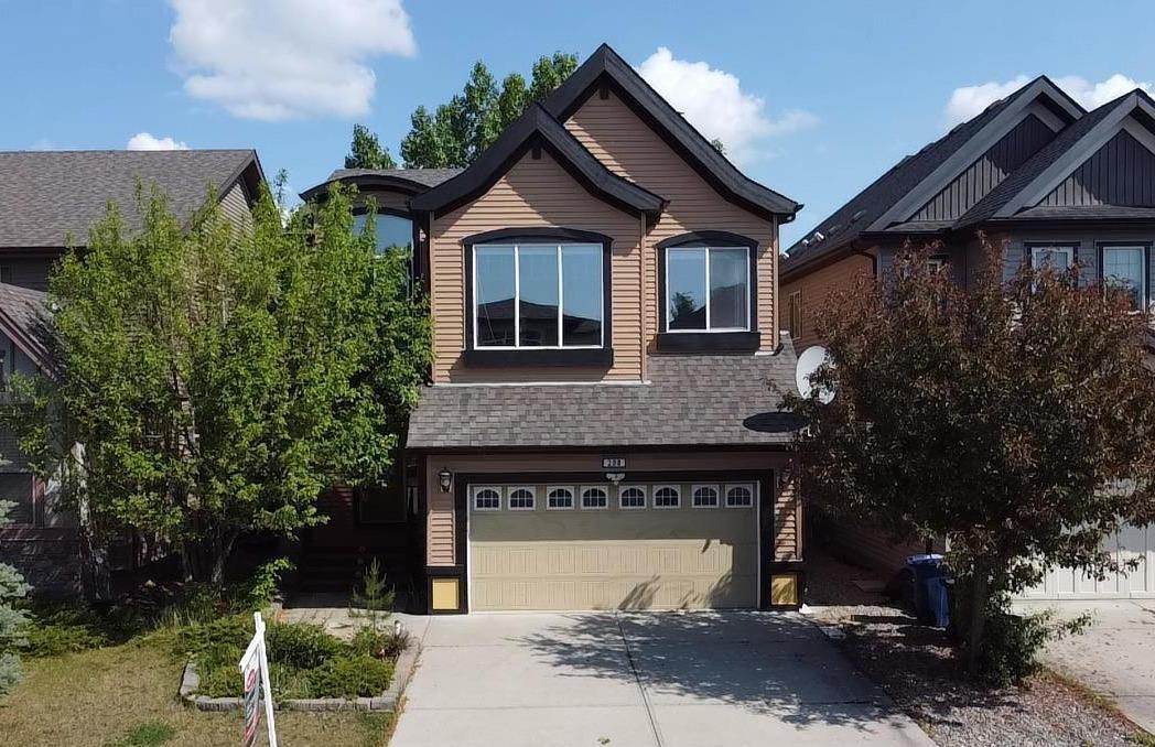 Property Photo: 208 Coopers Grove SW AB T4B 0G4
