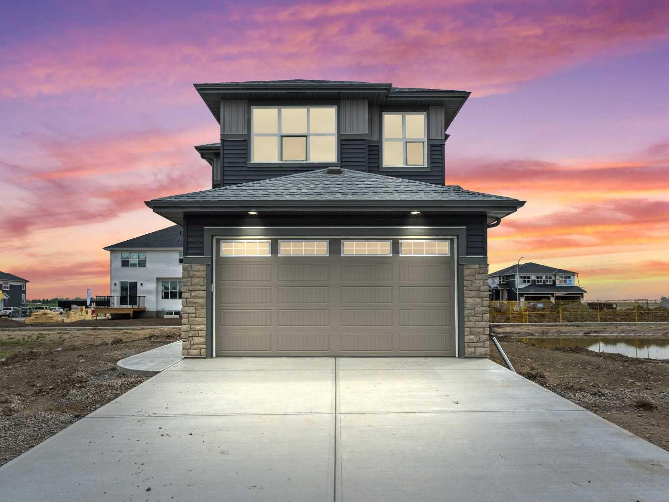 Property Photo:  271 Kinniburgh Loop  AB T1X 3C2 