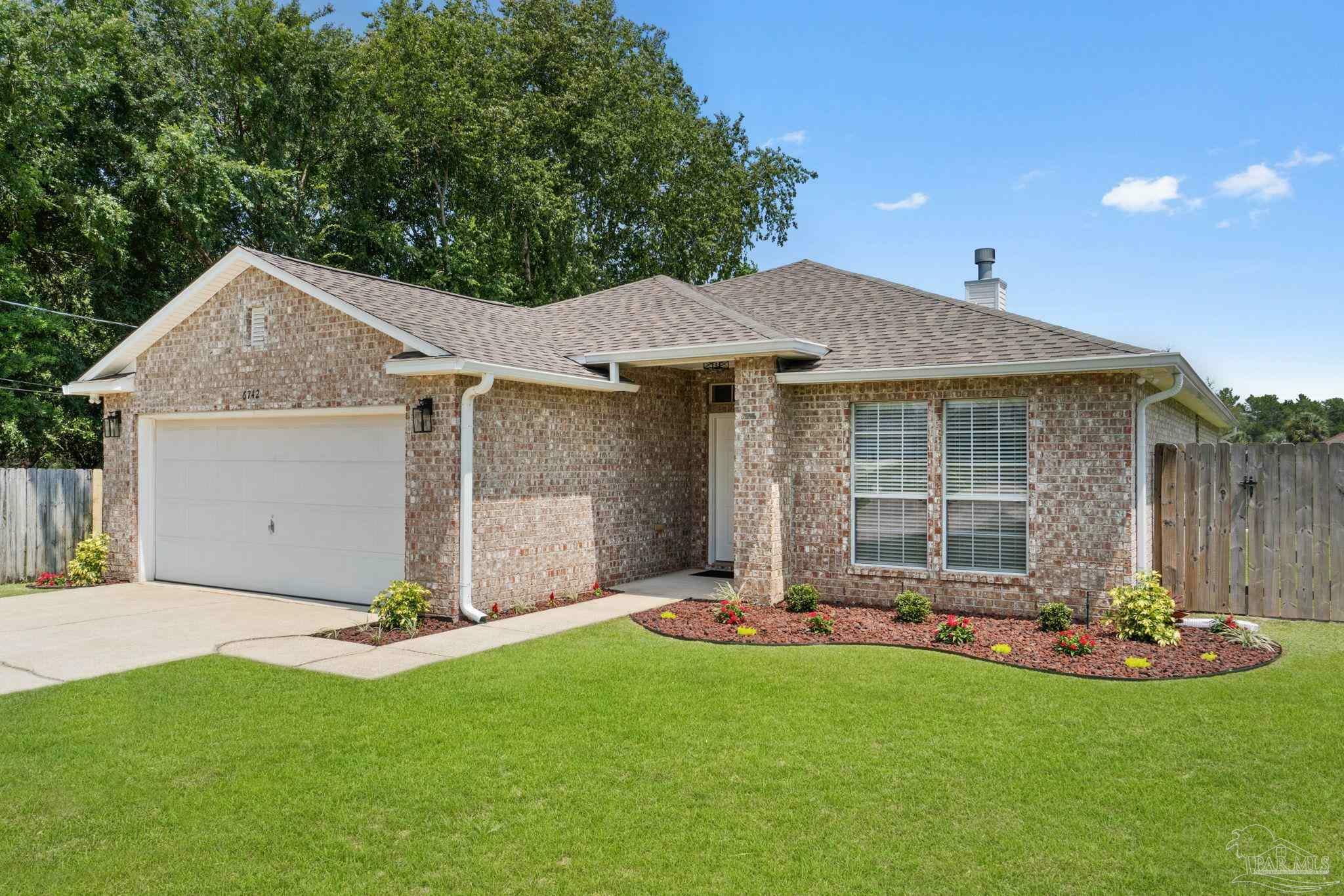 Property Photo: 6742 Britt St FL 32566