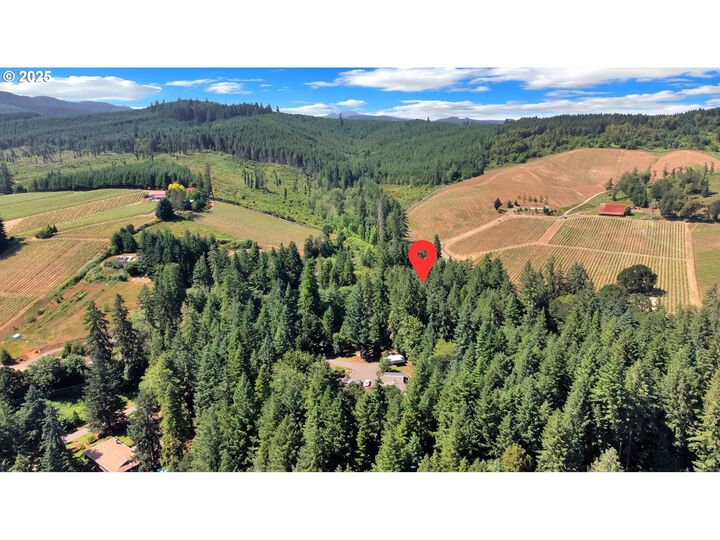 Property Photo: 24780 Lavell Rd OR 97448