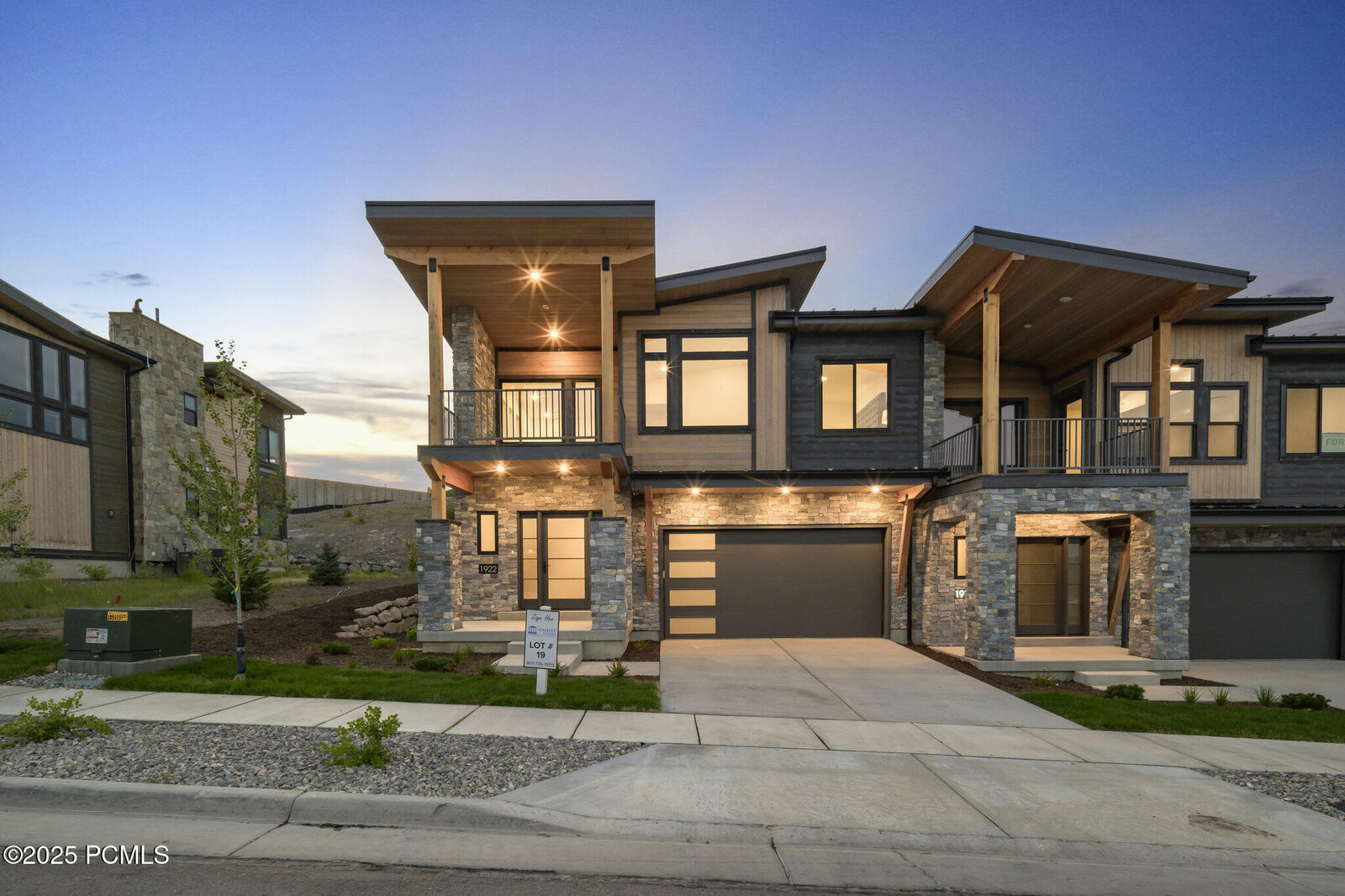 Property Photo:  1922 W Dotterel Circle  UT 84032 